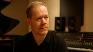 Max Richter im Studio – moderner Komponist zwischen Klassik und Elektronik