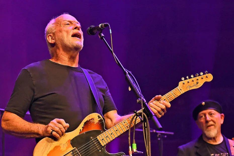 Der Jubiliar David Giimour an seiner Gitarre