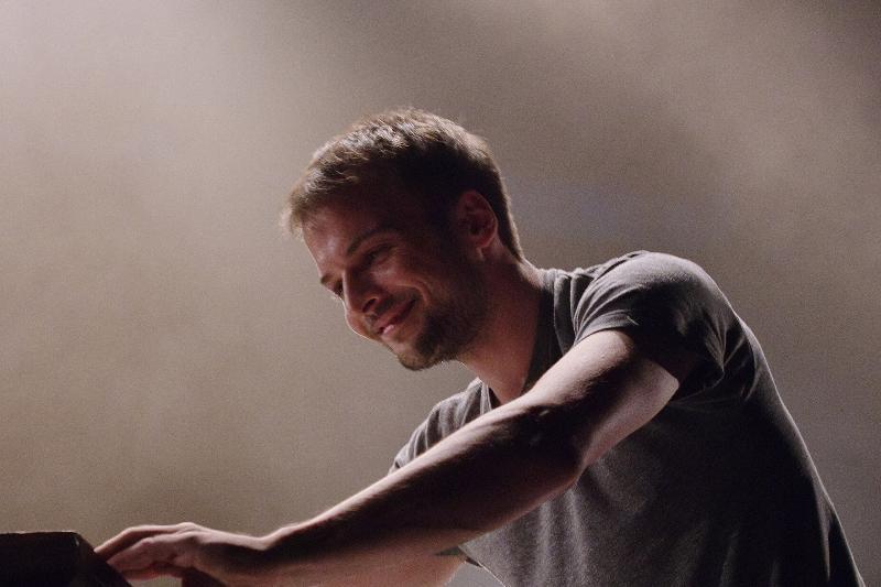 Nils Frahm beim Traumzeitfestival 2014 im Landschaftspark Duisburg Nord