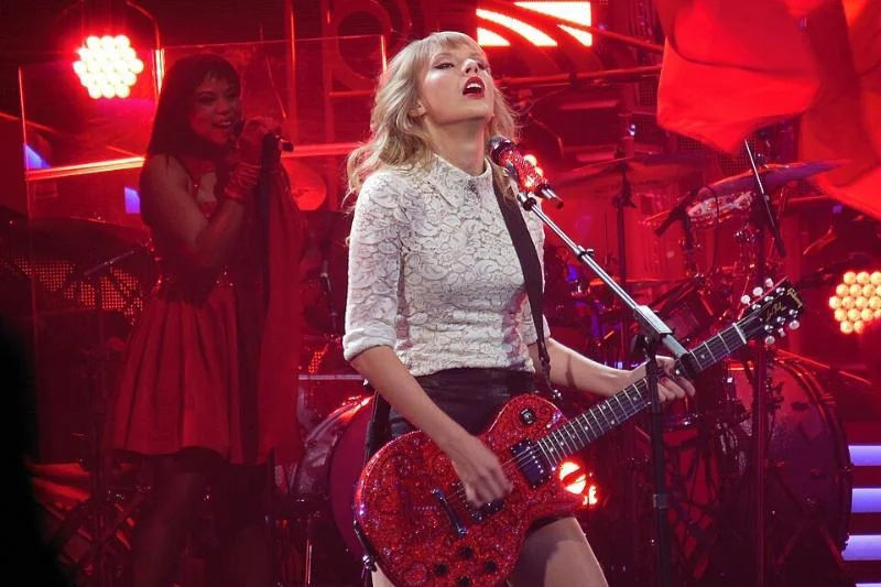 Taylor Swift (2013)